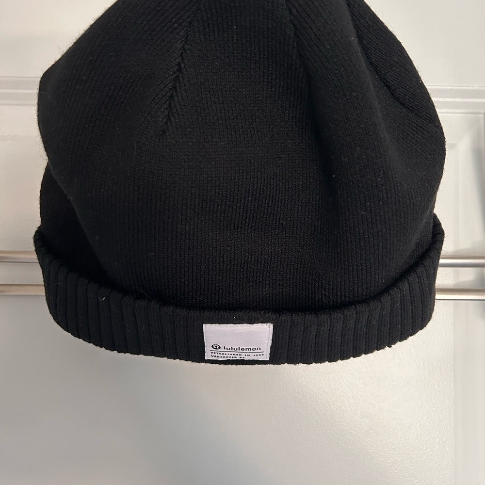 Lululemon Black Knit Beanie